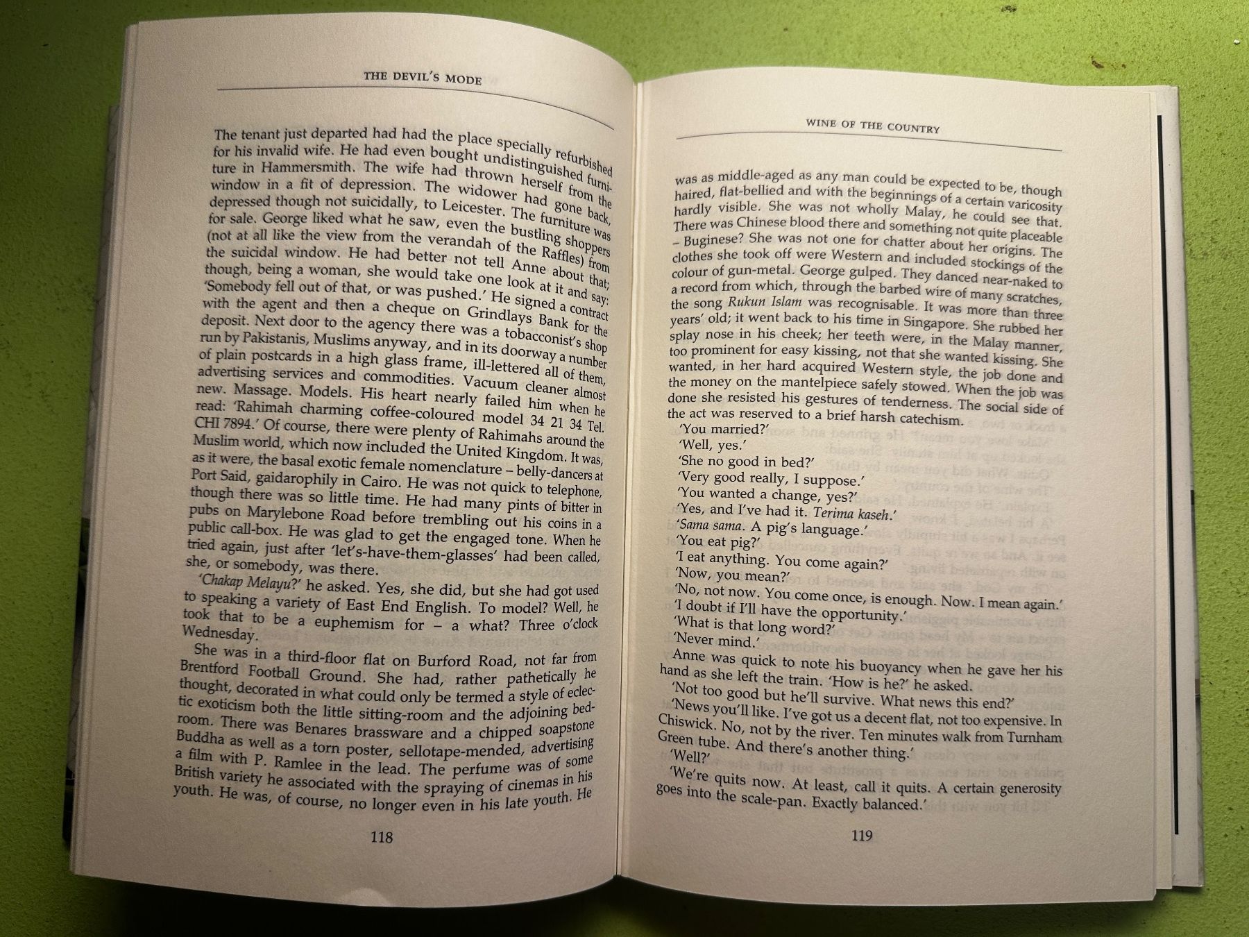 Libri: Anthony Burgess: The Devil's Mode – Usato da Zürich venduto da allp 6