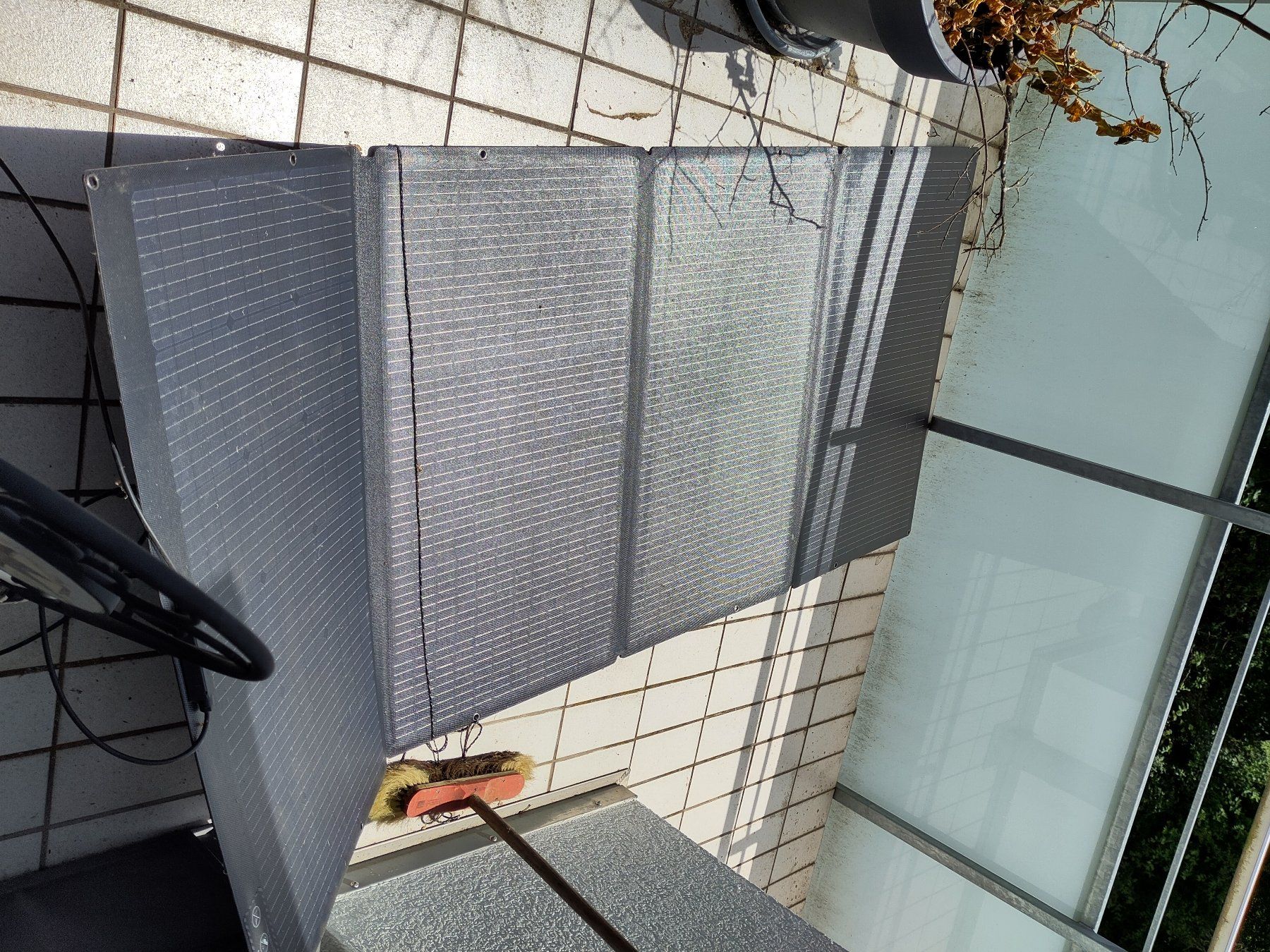 Solargeräte und Solarprodukte: EcoFlow Delta 2 & EcoFlow Solar panel 400W – Gebraucht aus Winterthur von the_baus 5