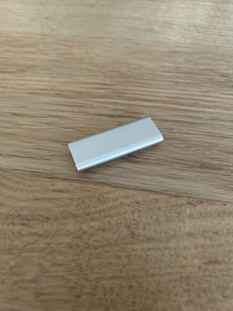 Apple Lettore multimediale portatile: iPod shuffle gen 3 – Usato da Basel venduto da kst_27ts