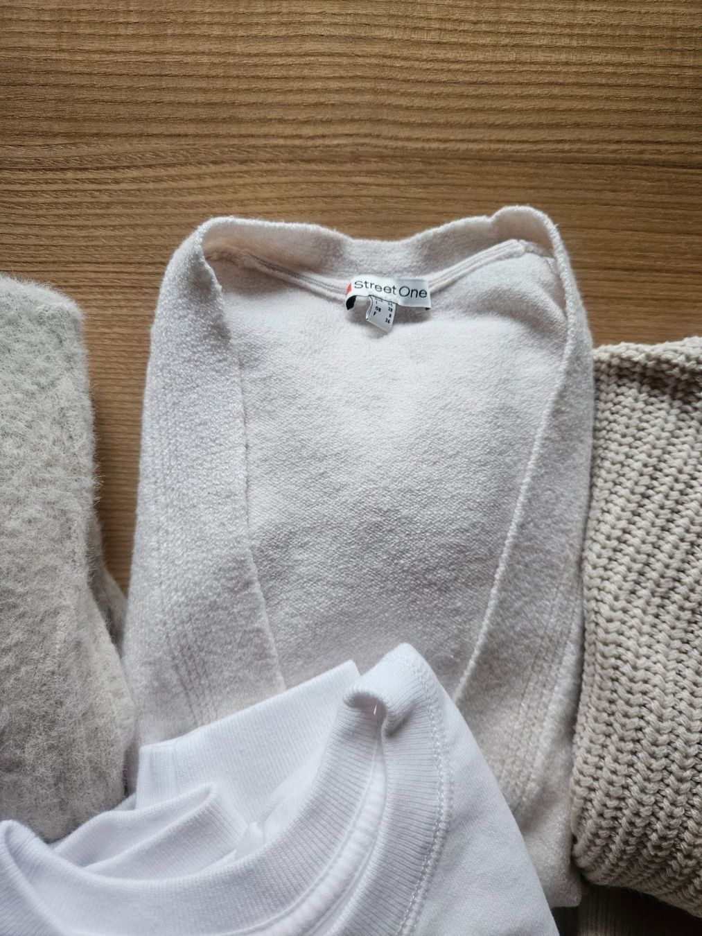 Pulls & Sweat-shirts: Pullover/Strickjacken Set Gr.S/M – D'occasion à Oberhelfenschwil par tup12 3