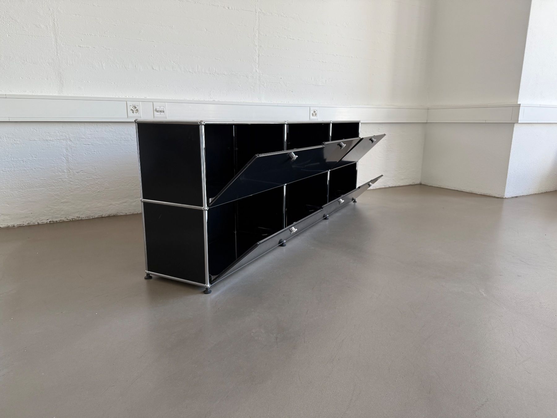 USM Regale: USM Sideboard,3x2, T35, Graphitschwarz – Gebraucht aus Grenchen von Design-Outlet 1