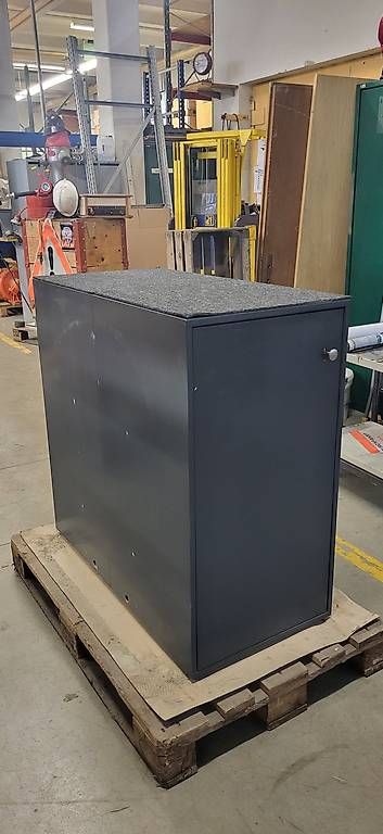 Banconi: Kästchen / Korpus mit Tablar grau 50 x 50 x 90 – Usato da Rheineck venduto da inf_kv7d 2