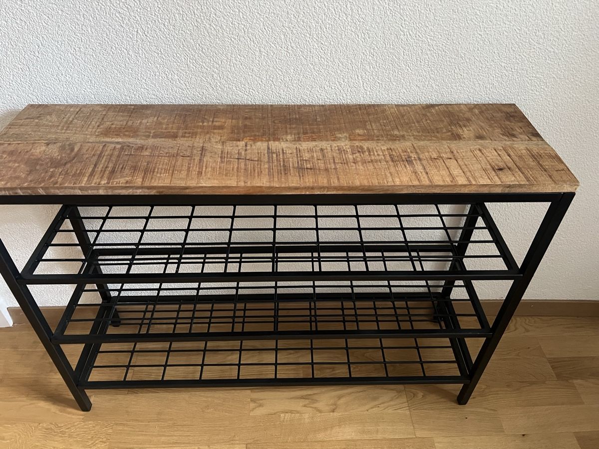 Scaffali: Schuhregal - Top Zustand! – Usato da Burgdorf venduto da Biduburgdorf