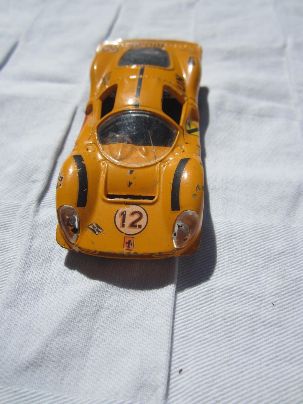 Ferrari Modellautos: Ferrari vintage – Defekt aus Tramelan von Tors 2
