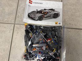 Lego Technic 42173 Koenigsegg Jesko komplett