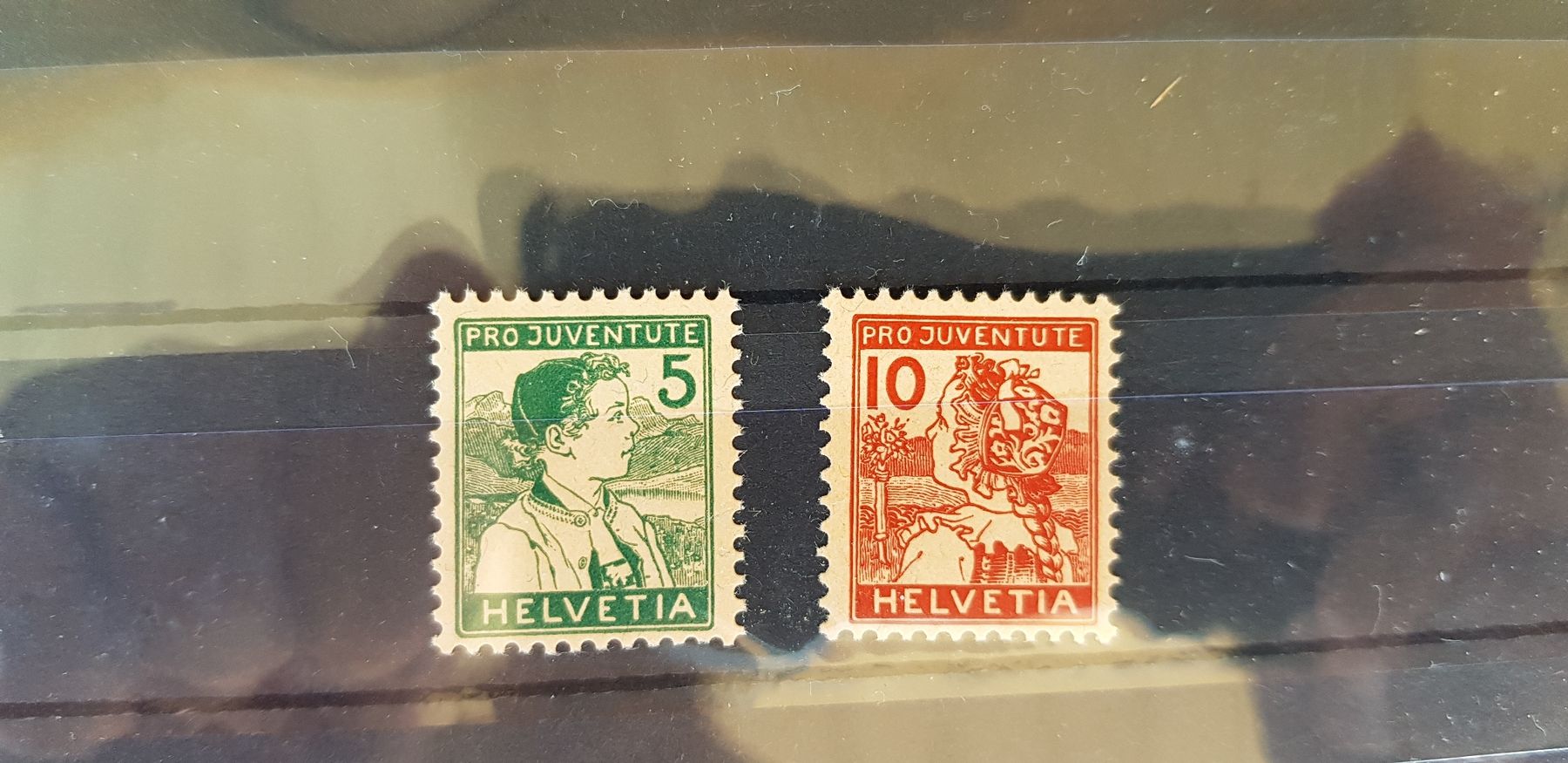 Tutti i francobolli: Pro Juventute Briefmarken postfrisch Trachtenbilder  – Usato da Jona venduto da Glareola
