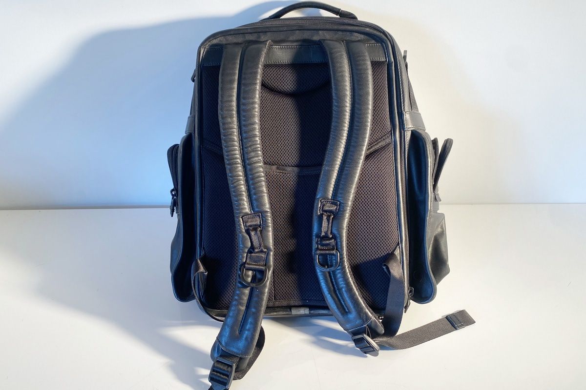 Tumi Zaini: Schwarzer TUMI Rucksack Leder Laptoprucksack – Usato da Ballwil venduto da ClassicGallery 3