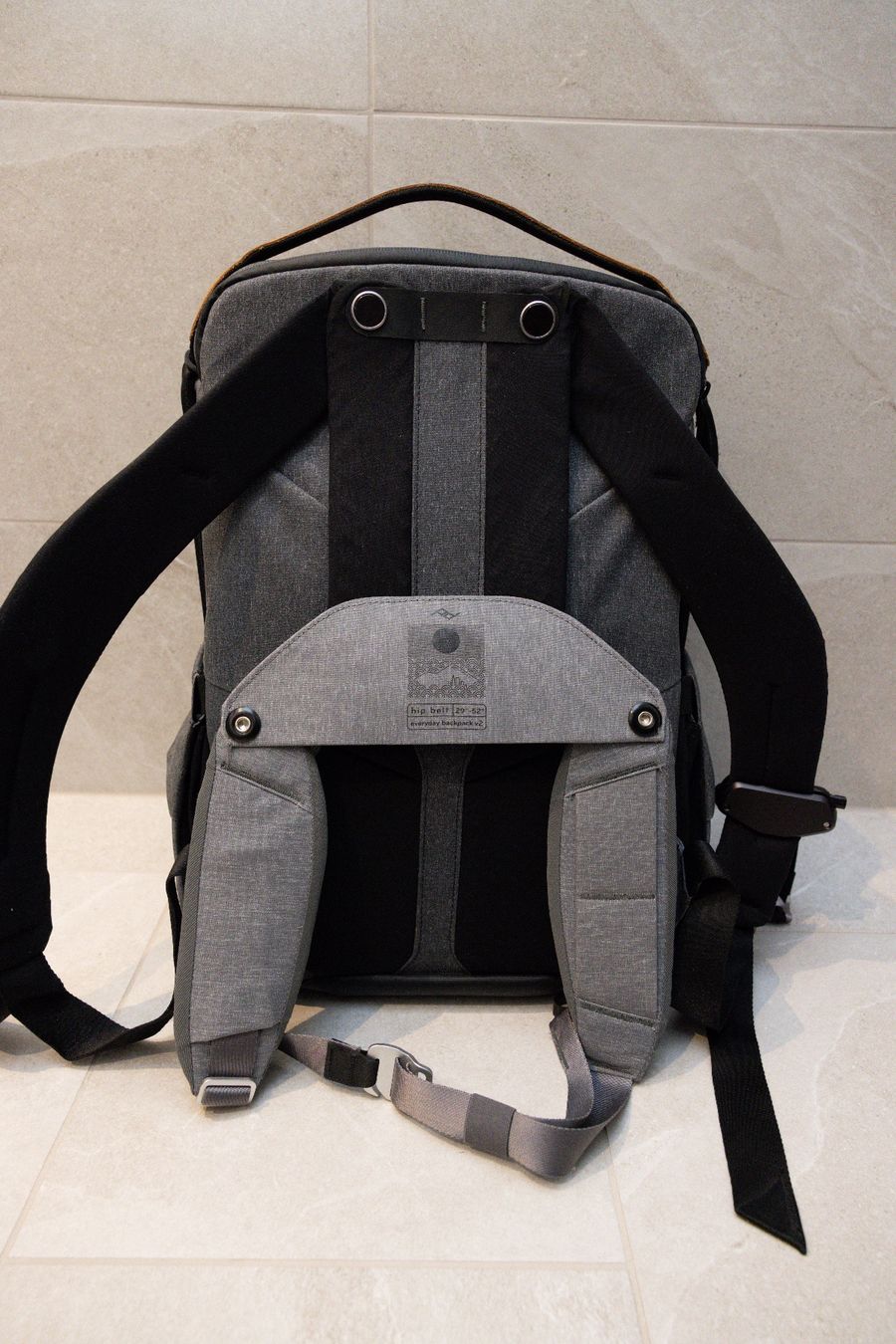 Peak Design Zaini: Peak Design Everyday Backpack 30L v2 & Capture Clip – Nuovo (secondo la descrizione) da Flawil venduto da Ethereal_Edge 3