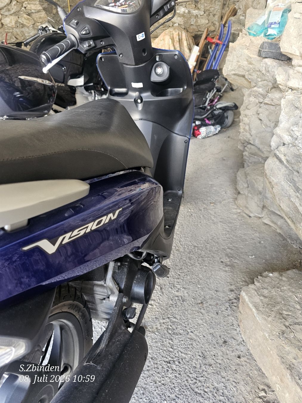 Honda Sonstige: Honda Vision NSC 50 – Gebraucht aus St. German von Raizoo2 3