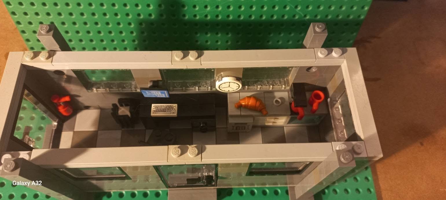 Lego Giocattoli: Le container du chantier Lego – Usato da La tour de treme venduto da Legocreation82 4