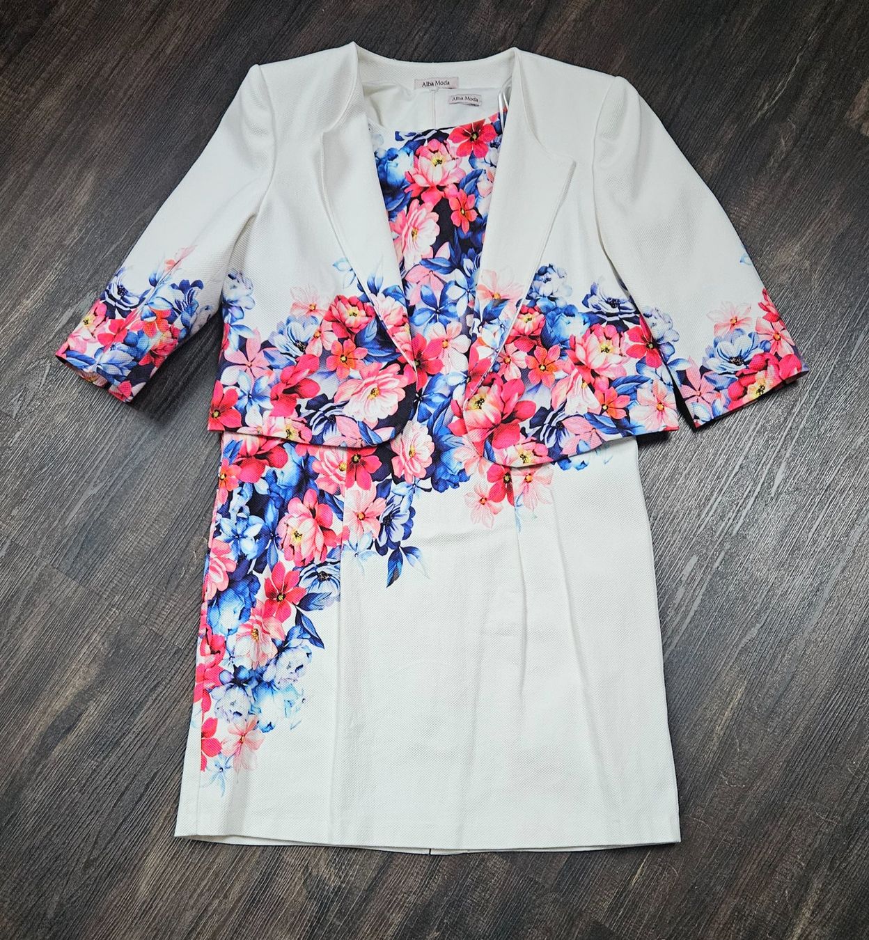 Alba Moda Vestiti: Alba Moda Kleid mit Kurzjacke – Usato da Seengen venduto da mymu01