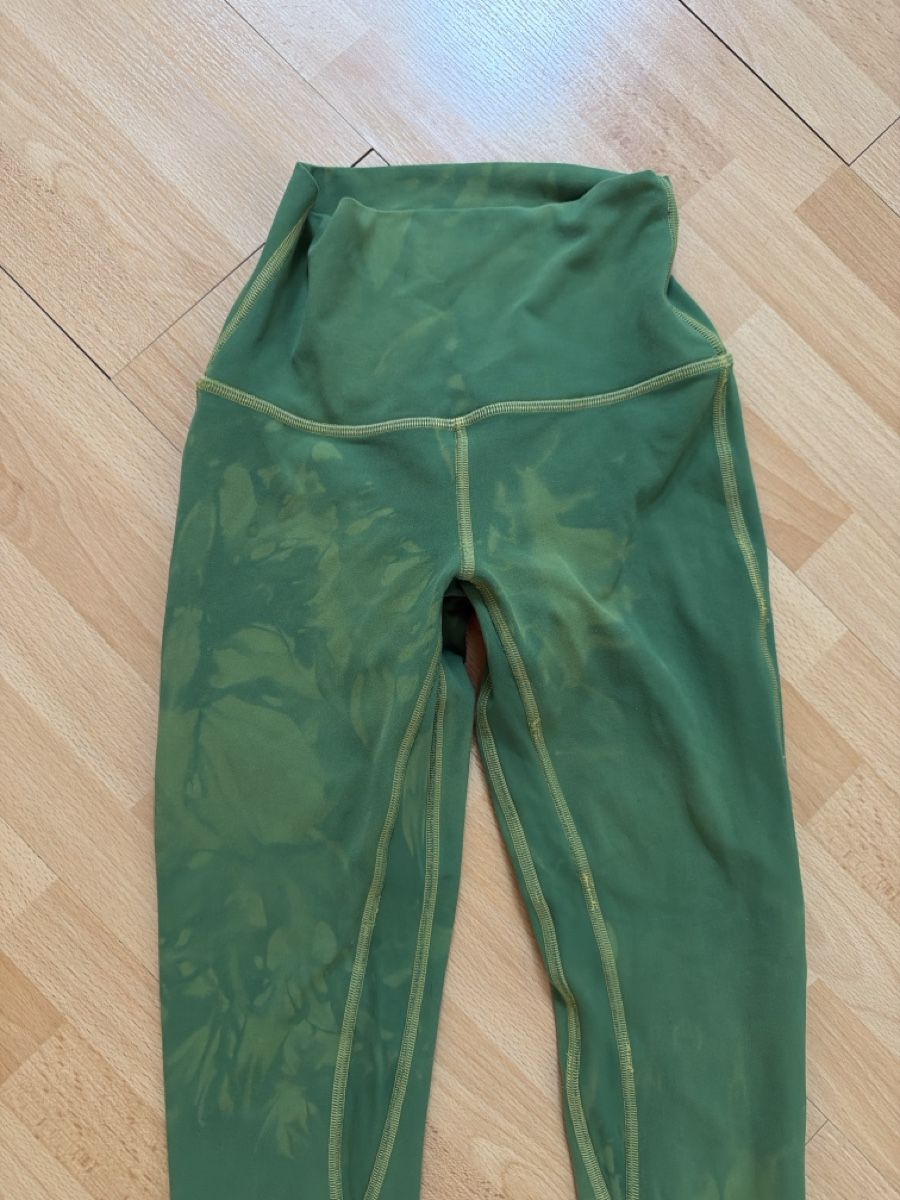 Lululemon Leggings: Lululemon Leggings Green Size 2 Tie Dye Print – Usato da Zürich venduto da Rochfordevelyn 1