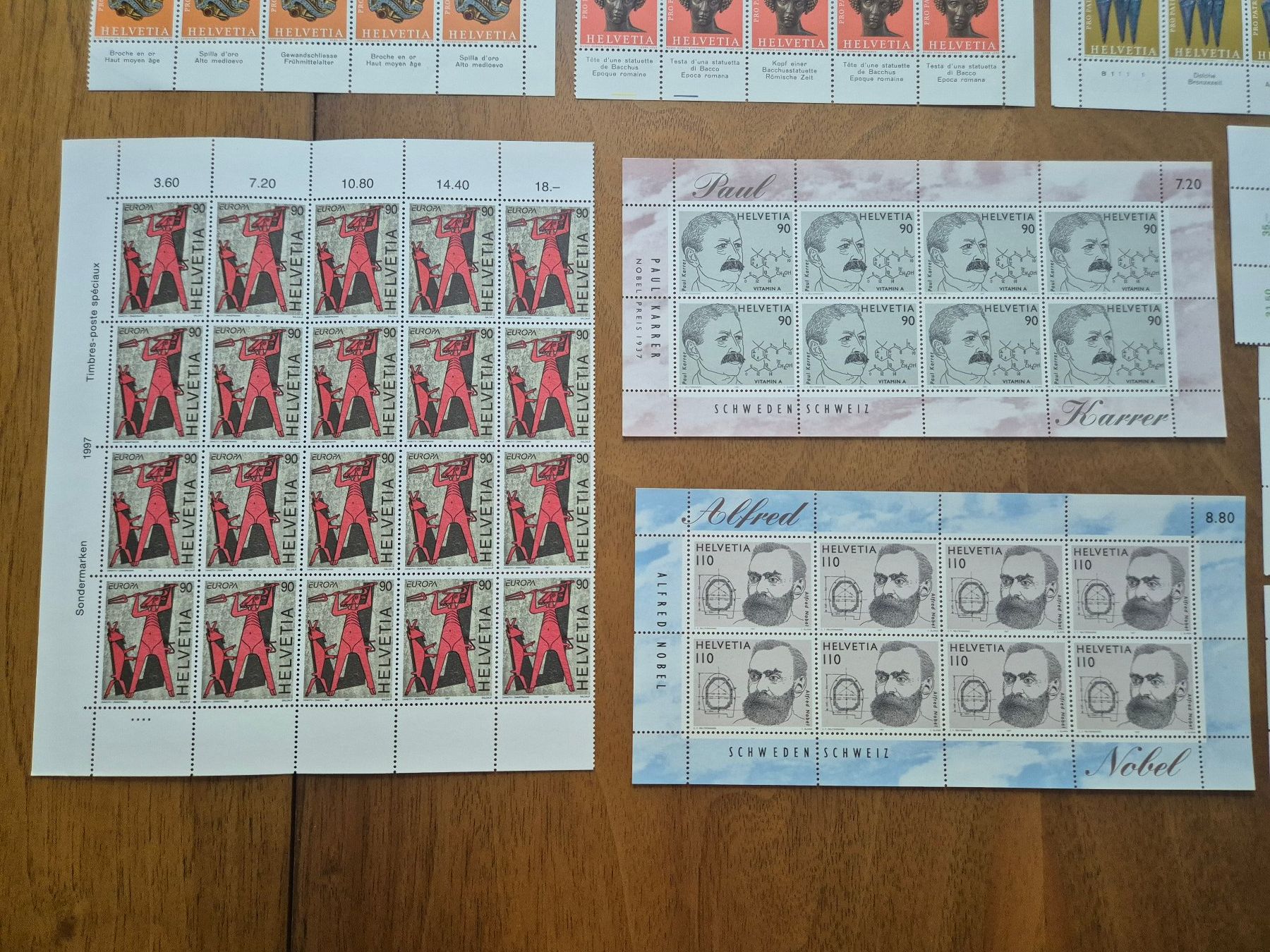 Tous les timbres: Frankaturware 100 CHF. GRATISLIEFERUNG ! – Neuf (Voir description) à Horgen par frankatur 4