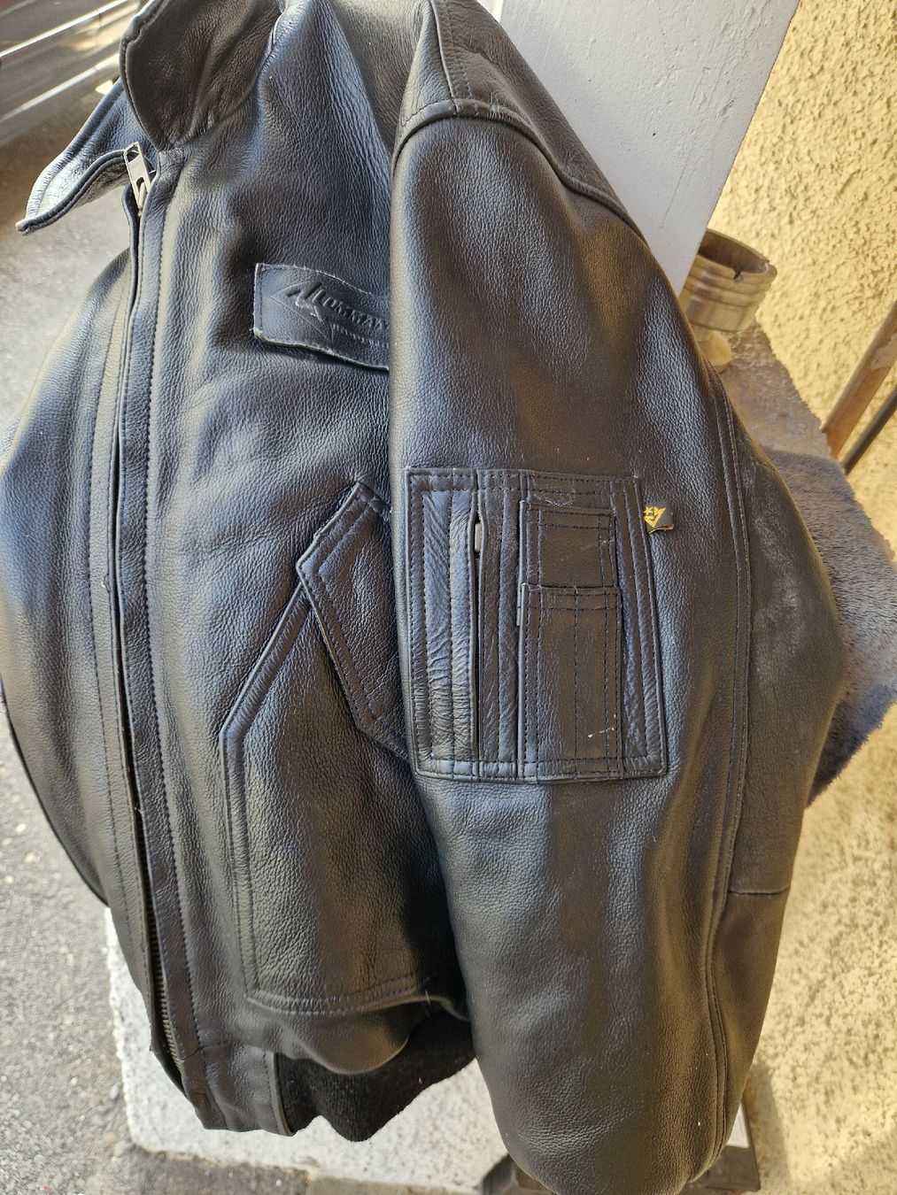 Vestes: Leder Jacke  – D'occasion à Arbon par Mayak_Sound 4