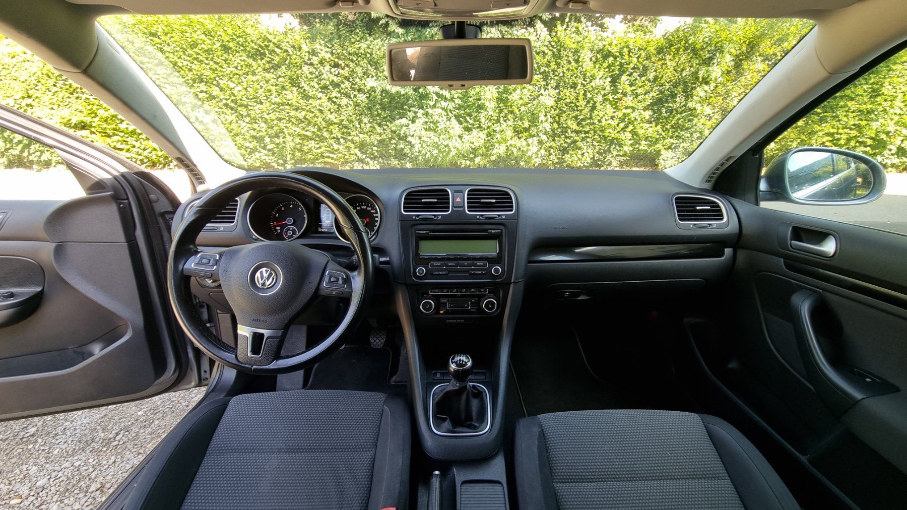 VW Autos: Vw Golf 1.4 TSI 160PS  Value Kombi / Break / Variant – D'occasion à Couvet par Mima0077 7