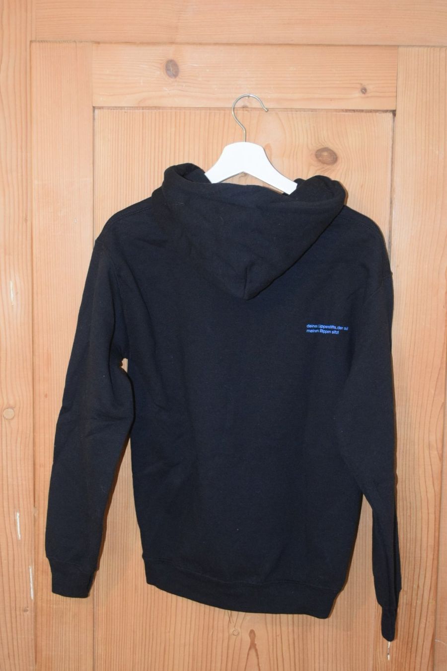 Maglioni & Felpe: Berq Hoodie schwarz Grösse S – Usato da St. Gallen venduto da Lena_T 4