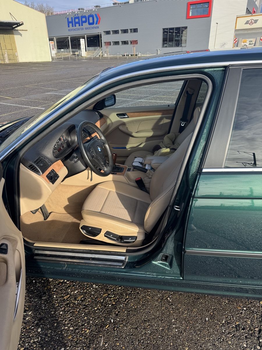 BMW Automobili: BMW 328i Touring – Usato da Elsau venduto da Muhr.Moritz 2