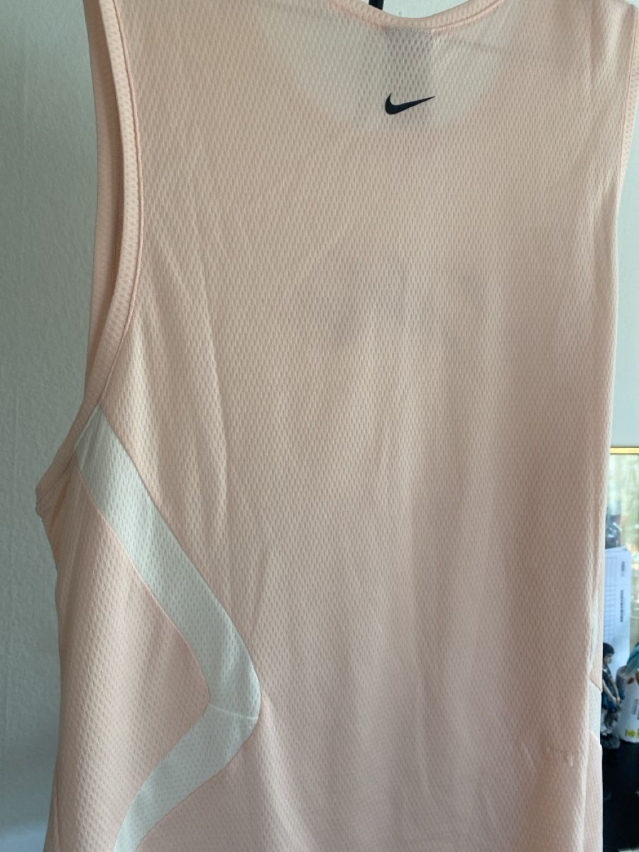 Nike T-shirt: Nike sports – Usato da Dietikon venduto da Tdaf33 2