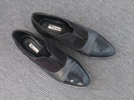 Lederschuhe Tamaris Gr. 40