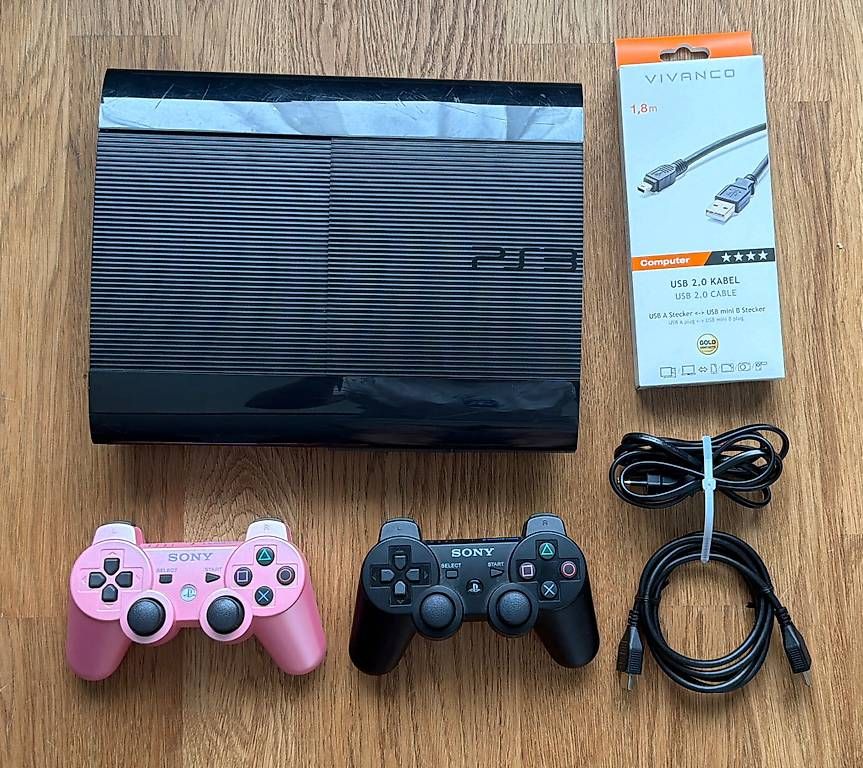 Konsolen:  PlayStation 3 Super Slim Set /2 Controller /14 Spiele – Gebraucht aus Küssnacht am Rigi von and_8hjj