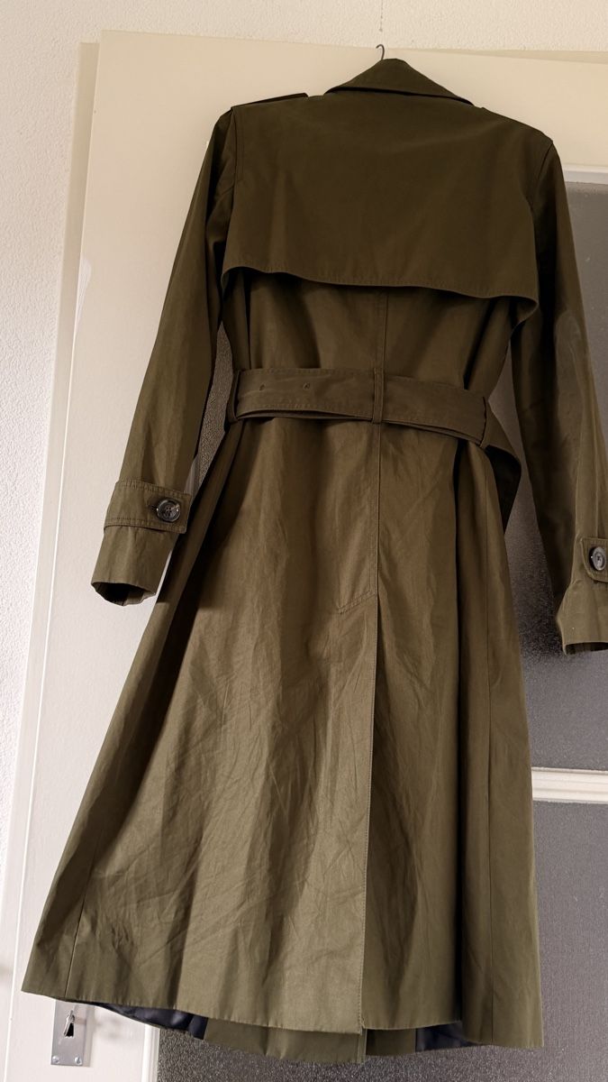 Massimo Dutti Manteaux: Trench coat Massimo Dutti vert militaire taille S – D'occasion à Bulle par LeMoleson 4