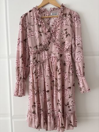 Sommerliches Kleid mit Blumenmuster, Grösse S!