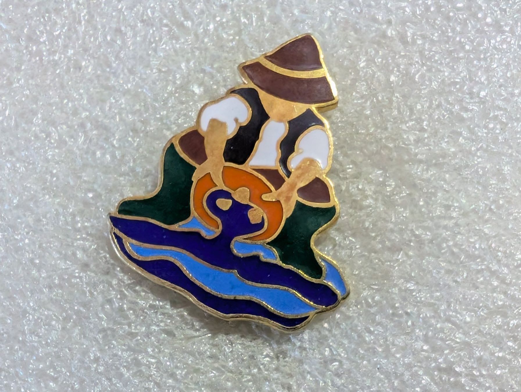 Placchette & Badge: Ansteckpin 126: Mann am Fluss – Usato da Oppligen venduto da Pin-Fall-Shop
