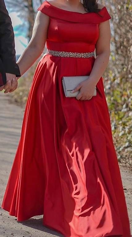 Vestiti: Rotes Kleid – Usato da Wettingen venduto da tur_2nqw