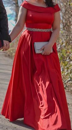 Rotes Kleid