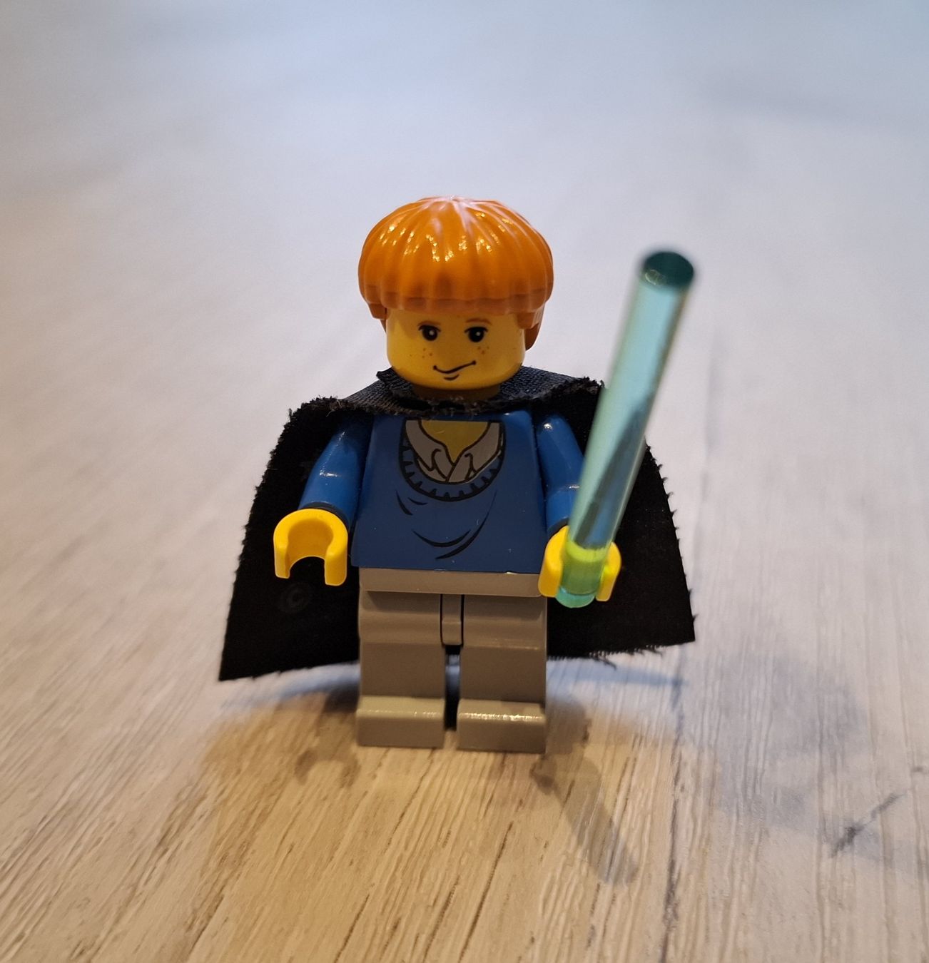 Lego Giocattoli: LEGO - Minifigur - Ron Weasley - Set 4722 – Usato da Wünnewil venduto da Rina016 1