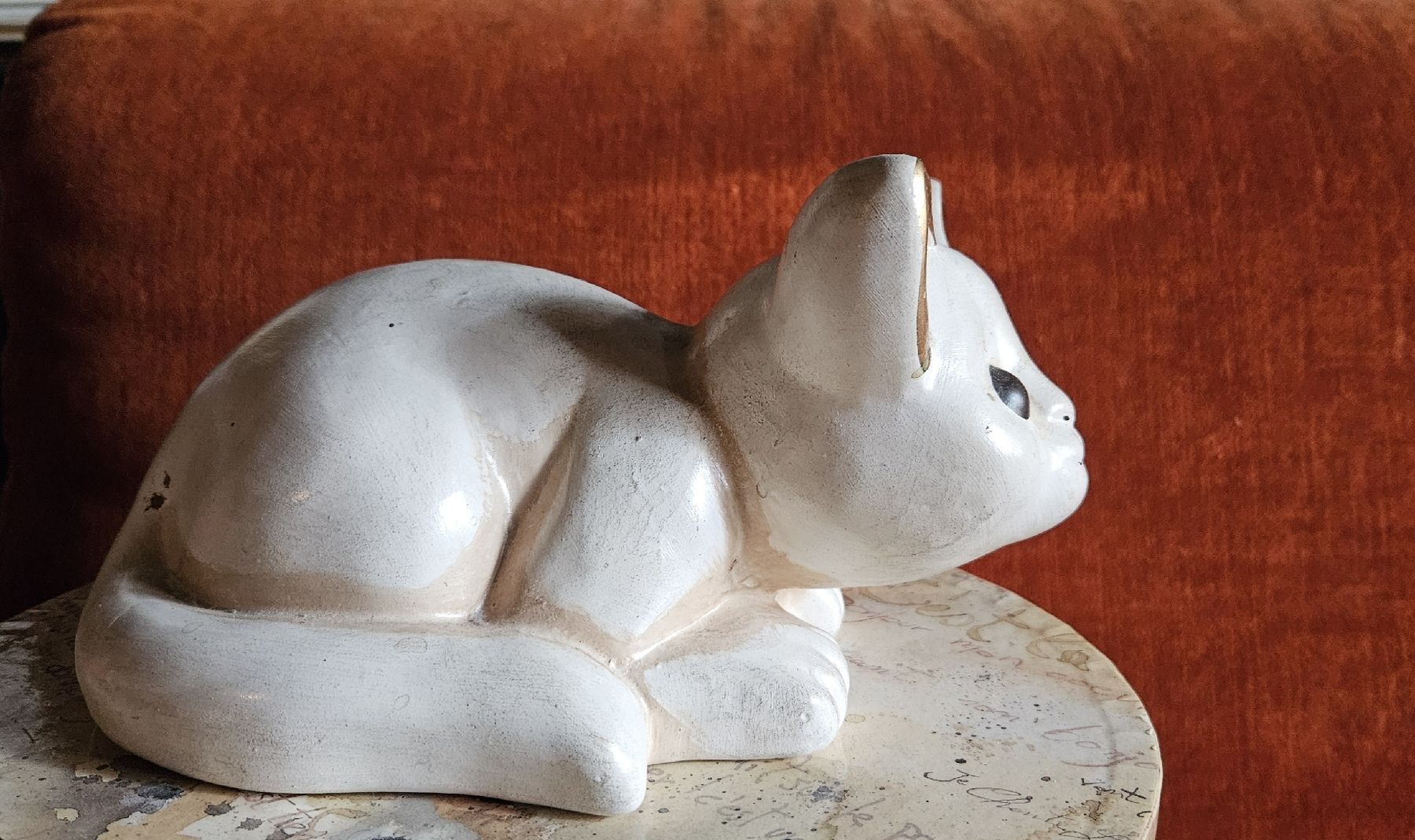 Tutte le decorazioni: Chat mignon en céramique blanche et or - Déco – Usato da Rive Haute(Liddes) venduto da carole2014 2