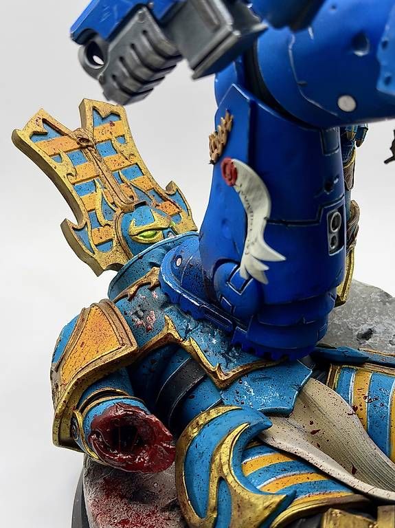 Kit di modellismo & Modellini statici: Warhammer 40k Statue -  Space Marine Captain Titus – Nuovo (secondo la descrizione) da Rüschlikon venduto da Monster87 3