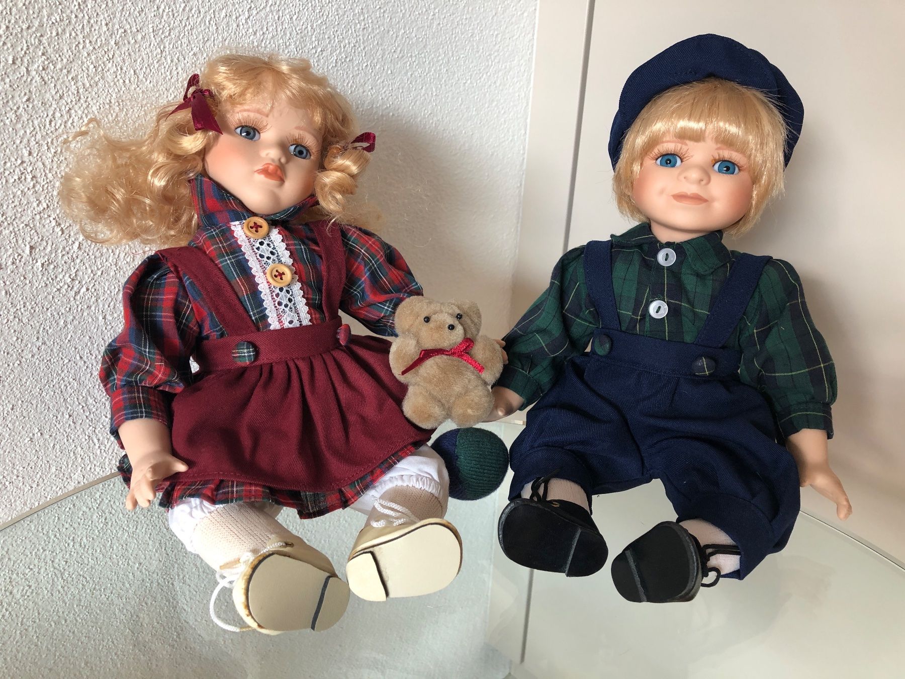 Bambole: Puppenpärchen handbemalt – Nuovo e nell'imballaggio originale da Balzers venduto da Kubus
