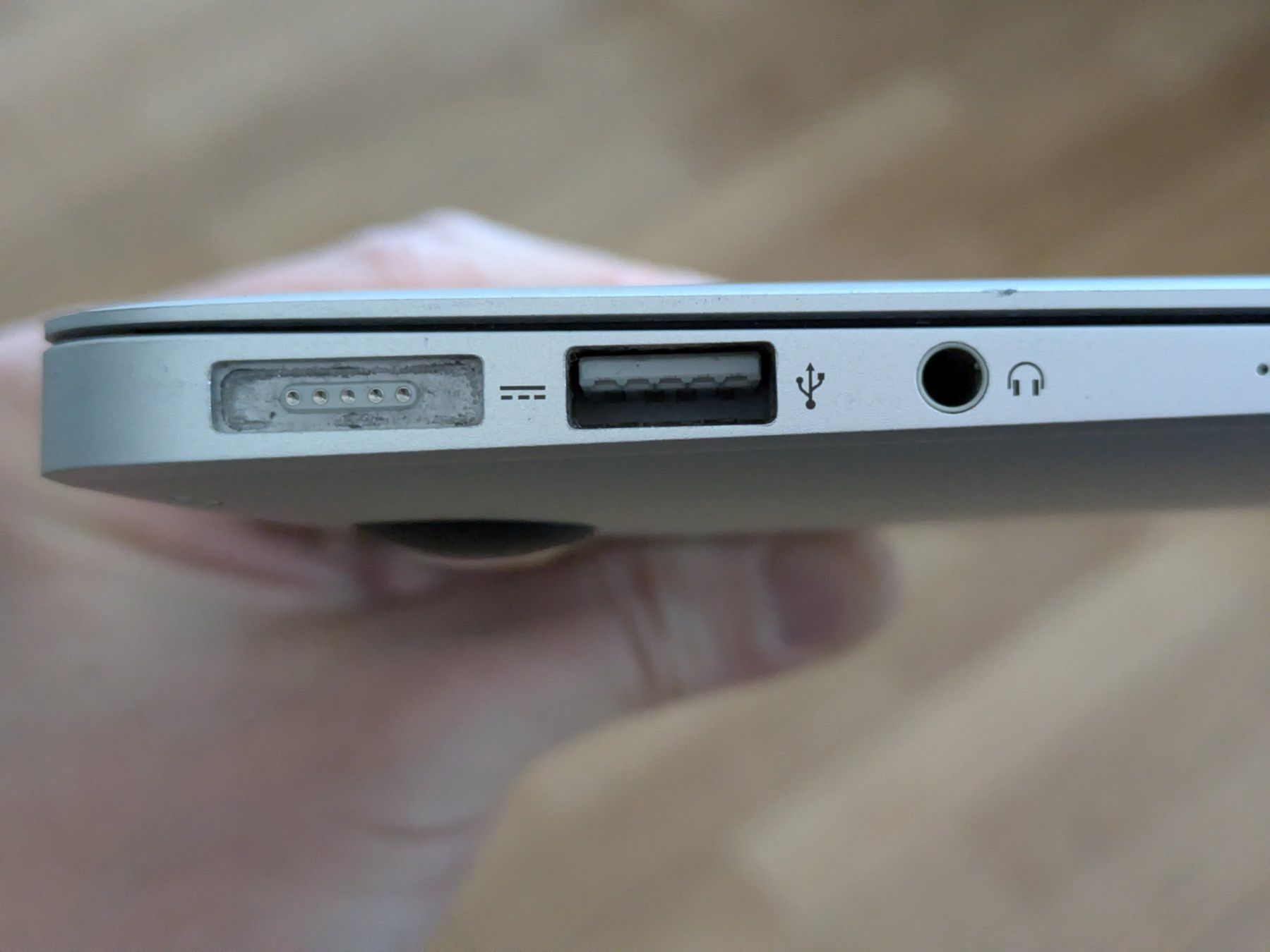 Apple Notebook: Superkompaktes MacBook Air 11 Zoll – Usato da Solothurn venduto da Sburkard 4
