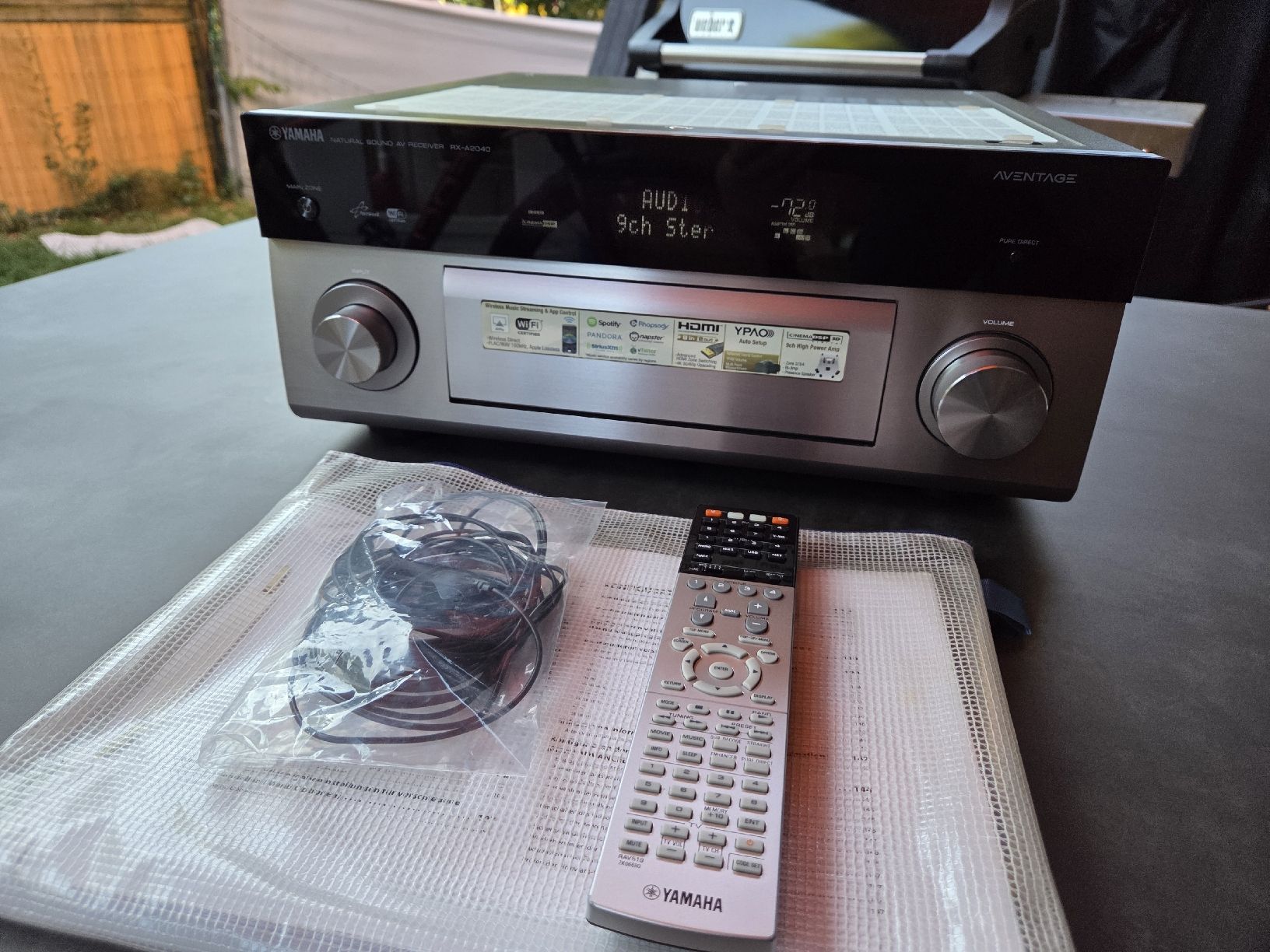 Yamaha Heimkino: Yamaha RX-A2040 AV Receiver silber – Gebraucht aus Arbon von Mamamia13