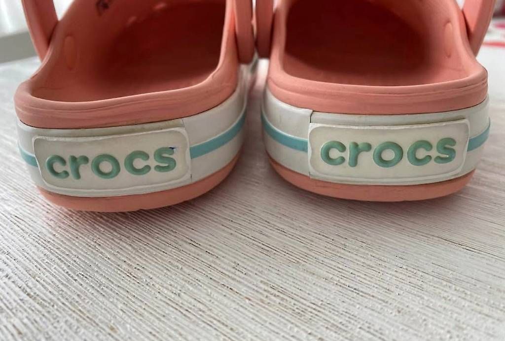 Schuhe für Jungen: Crocs C10 Grösse 27/28 – Gebraucht aus Zürich von Vainilla 1