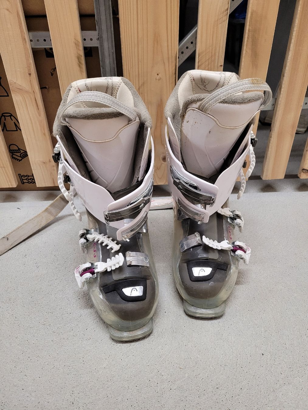 Head Damenschuhe: Skischuhe – Gebraucht aus Solothurn von Hermine9