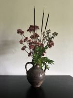Handgearbeitete Holzvase im Ethno Stil mit Florals