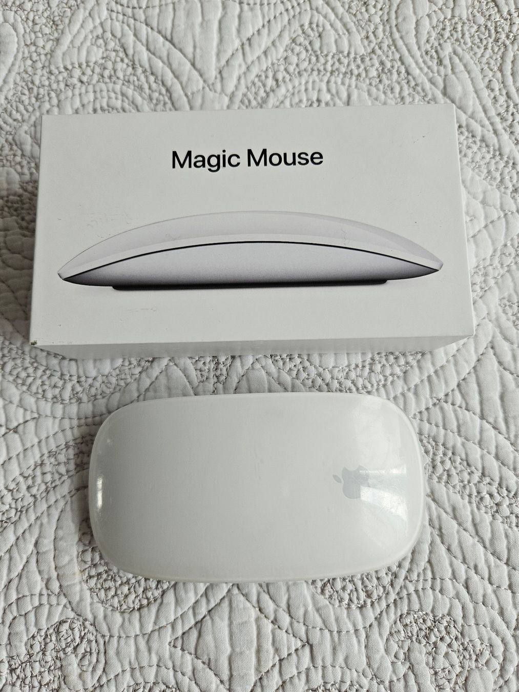 Apple Mouse: Apple Magic Mouse – Nuovo e nell'imballaggio originale da lausanne venduto da josianemuller 1