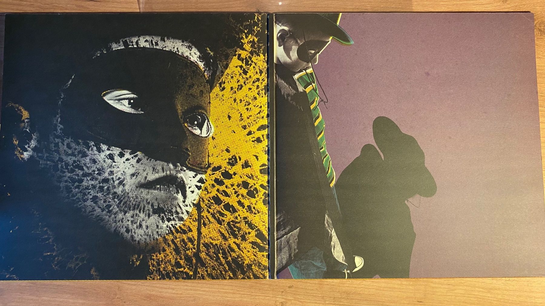 Dischi in vinile: DJ SHADOW - The Outsider / OG EU 2006 VG++/NM.DLP – Nuovo (secondo la descrizione) da Gals venduto da Diskopatshop 2