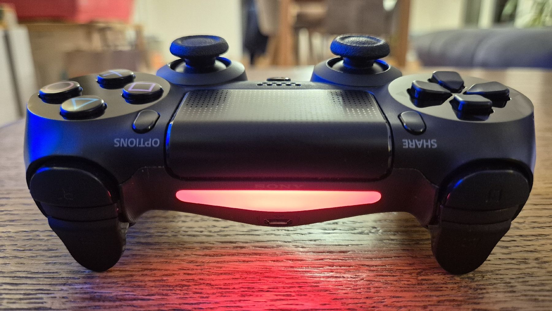 Sony Controller: Sony PS4 Controller DualShock 4 schwarz – Usato da Au SG venduto da AlenCompany 1