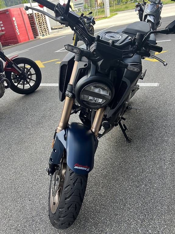 Strada: Honda Cb 125r – Usato da Chur venduto da Vali_amiri 3