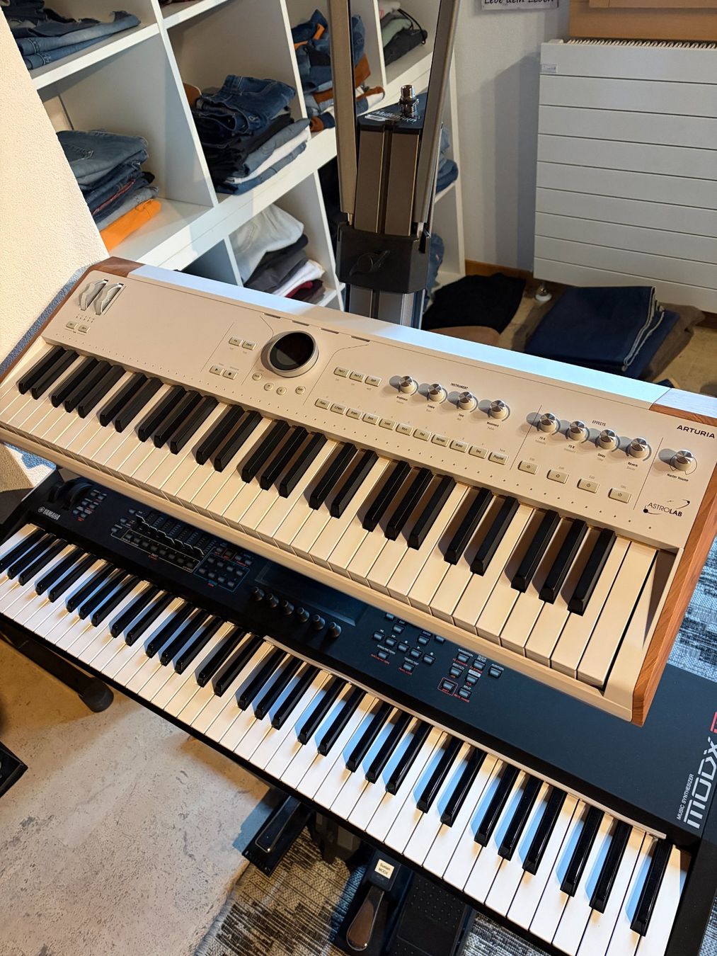 Arturia Strumenti musicali: Biete Arturia Astro Lab 61 – Usato da Zermatt venduto da fug_f5dt
