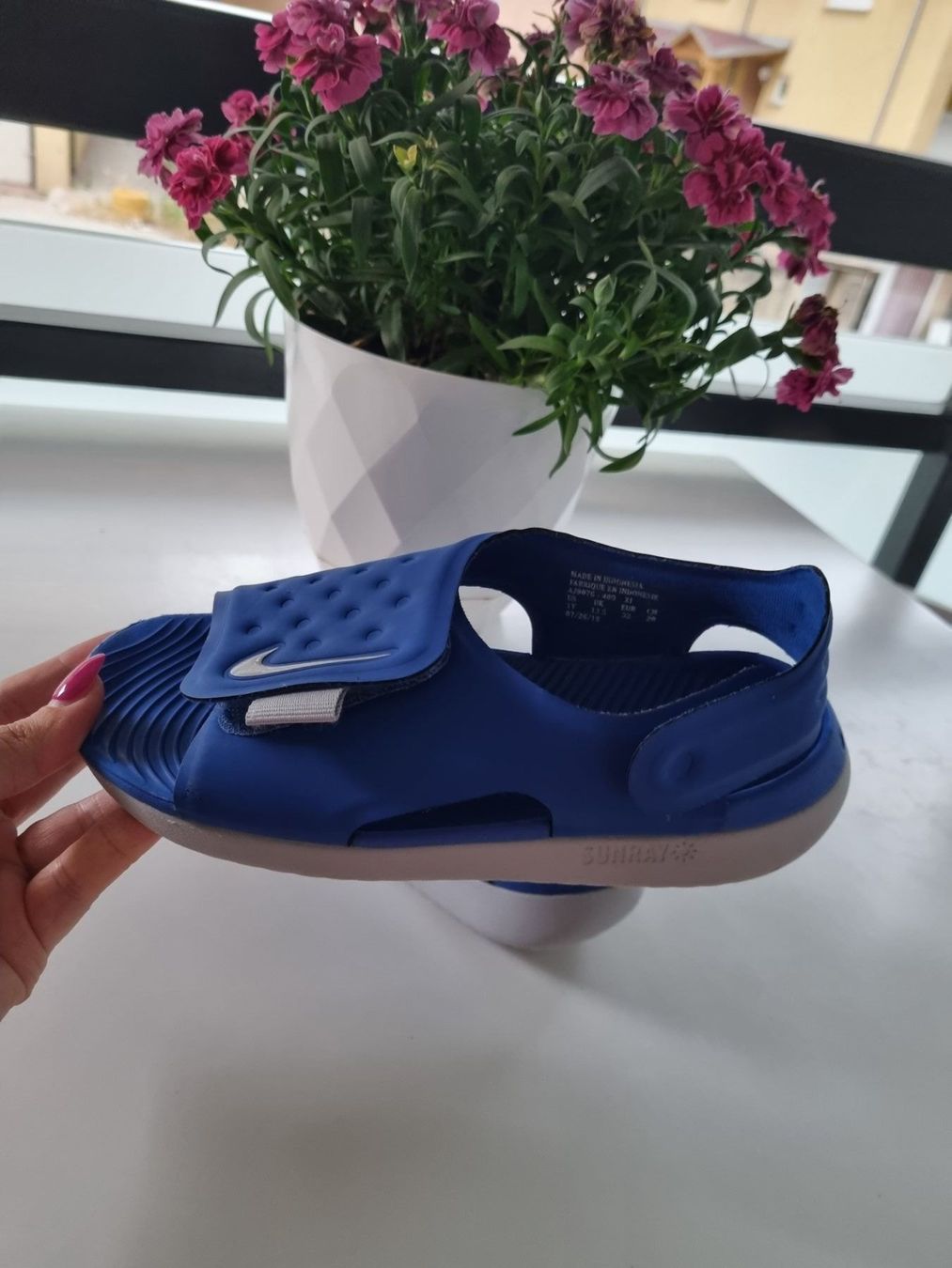 Nike Scarpe da uomo: *NIKE*Kinder Sandalen Gr. 32 – Usato da Bronschhofen venduto da David80 3
