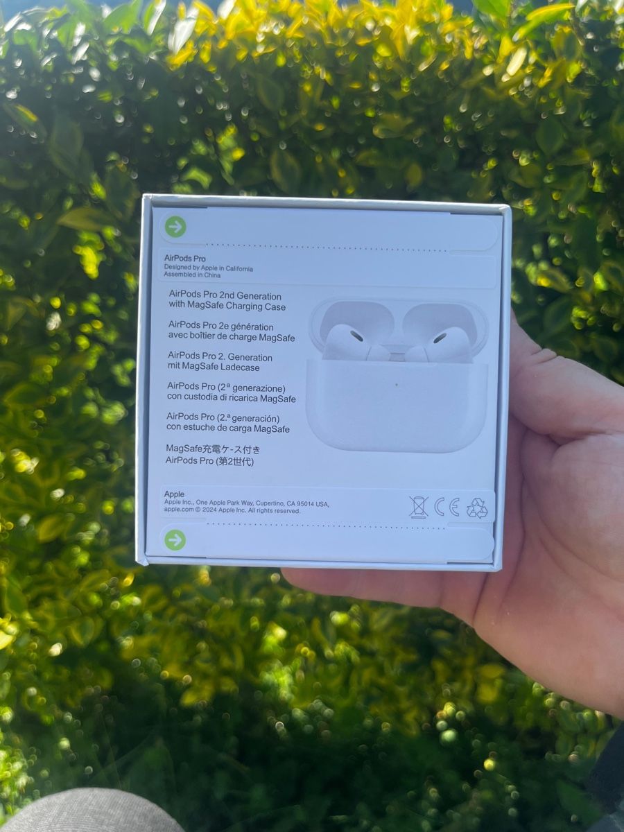 Apple Cuffie: Airpods pro 2 Generation – Nuovo e nell'imballaggio originale da Altstätten SG venduto da  2