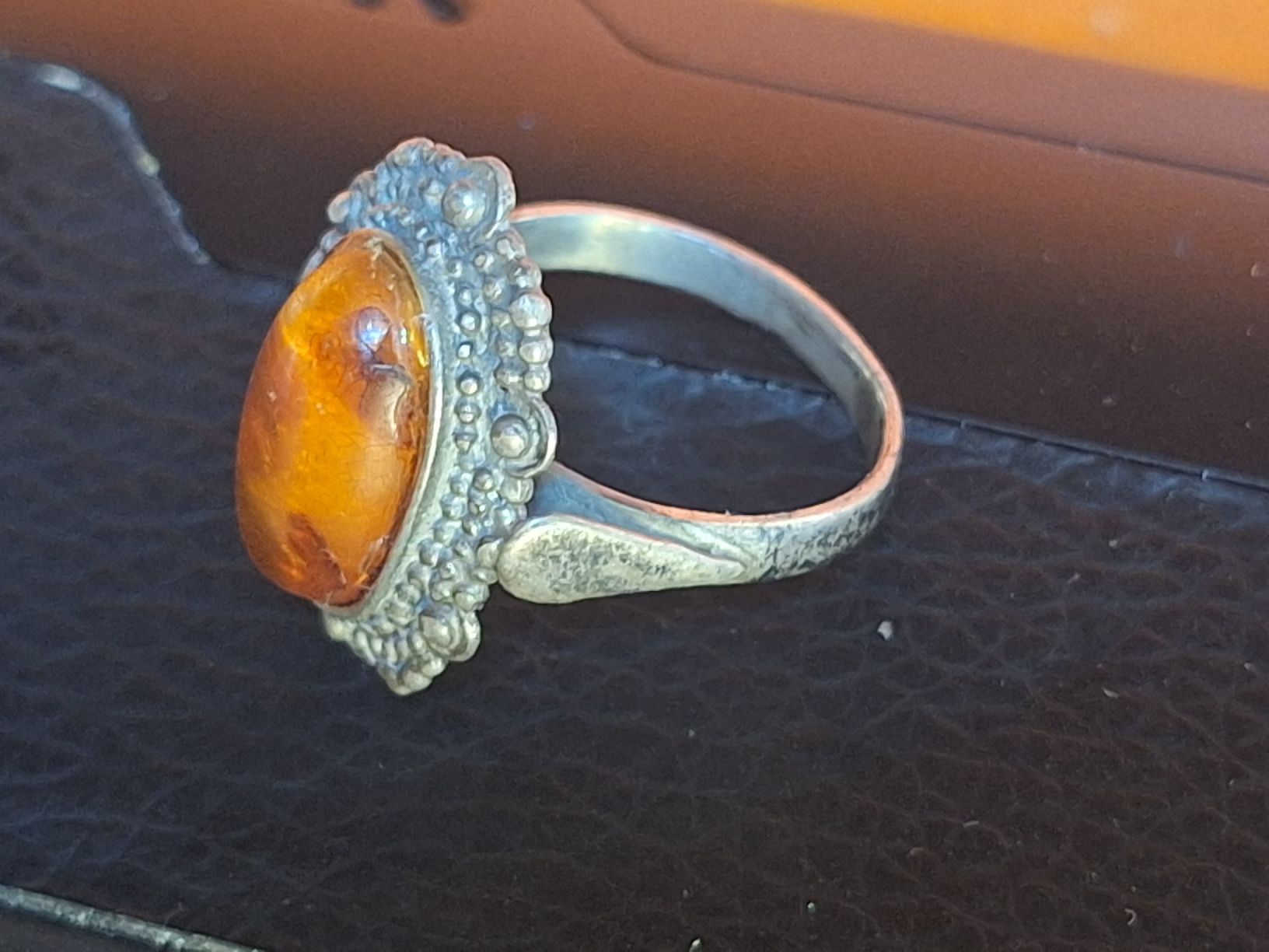Bagues: Bague ancienne ambre veritable  – D'occasion à Tannay par v1n1p00h 1
