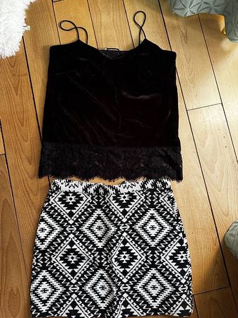 Jupe Schwarz weiss (gr. 36), Schwarze Top XS