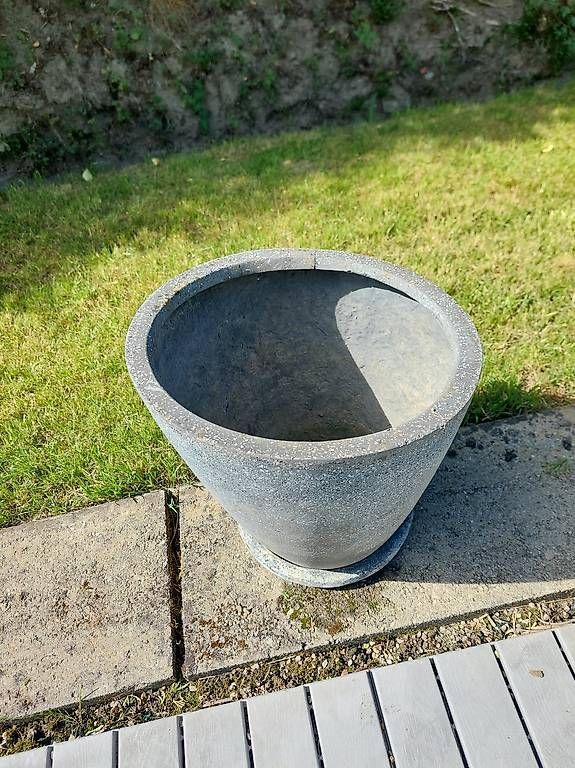 Blumentöpfe: Gartentopf – Gebraucht aus Schachen LU von Mister-jo 2