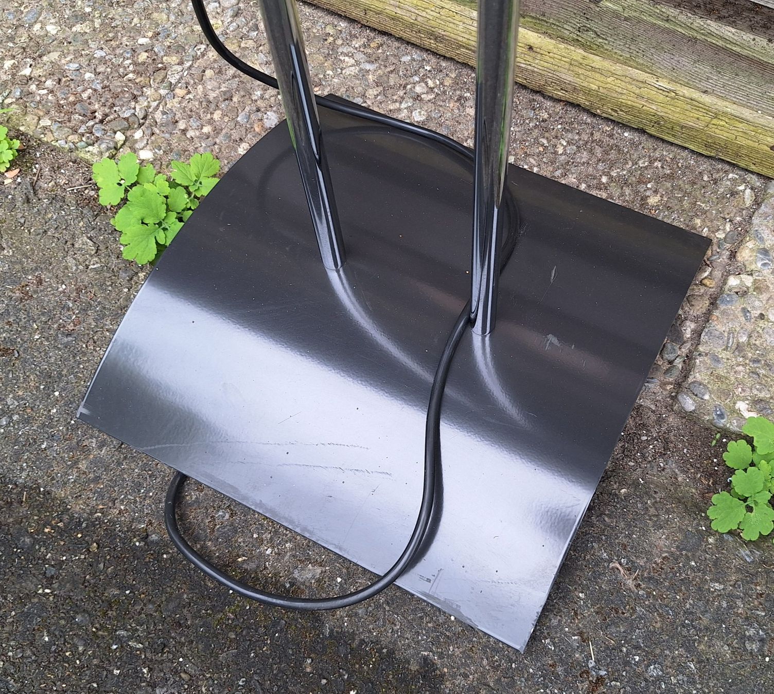 Lampes: Stehleuchte Metall mit 4 Leuchtstoffröhren – D'occasion à Weinfelden par JoeBaer 3