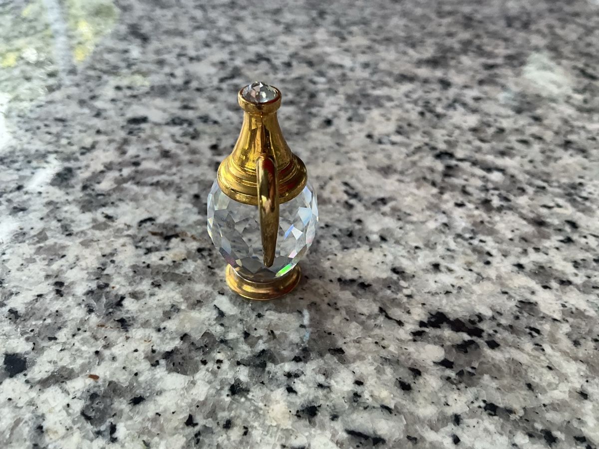 Swarovski Statuette: Swarovski Weinkaraffe – Nuovo (secondo la descrizione) da Oberglatt ZH venduto da Multimix 1